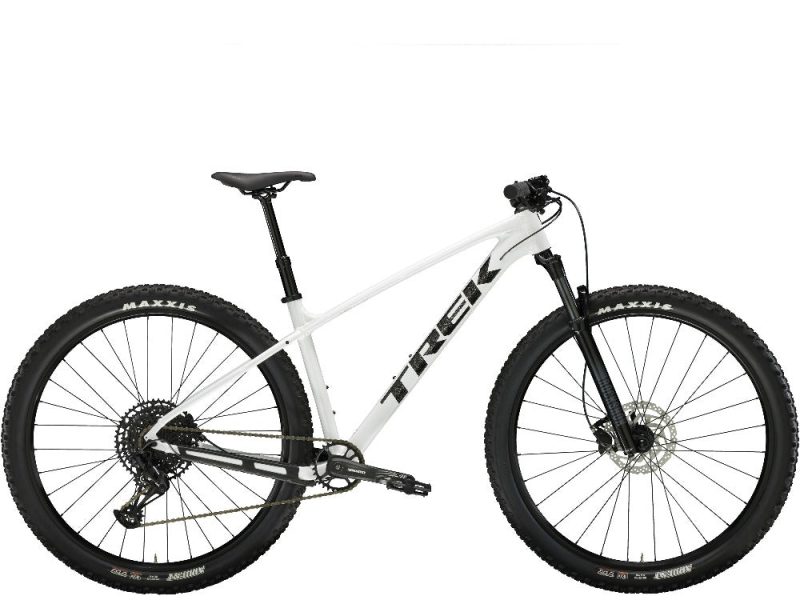 Trek Marlin 7 Gen 3 Mountain Bike 2025 - Image 2